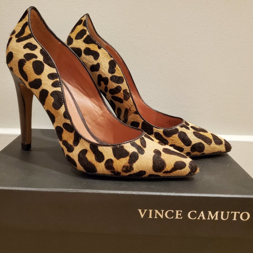 Vince Camuto, Leopard Calf Hair Pumps, Size 6.5